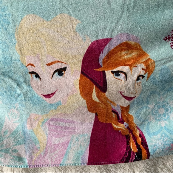 Disney Frozen Bathing Suit Cover-Up And Hooded Towel - Picture 8 of 8